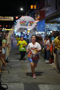 BIB: 7430, 504
                            <button type="button" onclick="openModal(21830805)" class="btn btn-primary btn-sm float-right btn-popup" data-toggle="modal" data-target=".modal-high-quality">
                        <i class="fas fa-shopping-cart"></i> Add to Cart
                    </button>
                                            <button type="button" onclick="isThisMe(21830805, true)" class="btn btn-success btn-sm float-right btn-popup btn-isme hidden" data-toggle="tooltip" data-placement="bottom" title="นี่คือรูปของคุณใช่ไหม คลิกที่นี่เพื่อเอาเข้าอัลบั้ม">
                        <i class="fas fa-plus"></i> Add to album
                    </button>
                    <button type="button" onclick="isThisMe(21830805, false)" class="btn btn-warning btn-sm float-right btn-popup btn-isnotme hidden">
                        <i class="fas fa-ban"></i> Remove from album
                    </button>